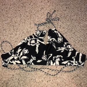Athleta bikini top